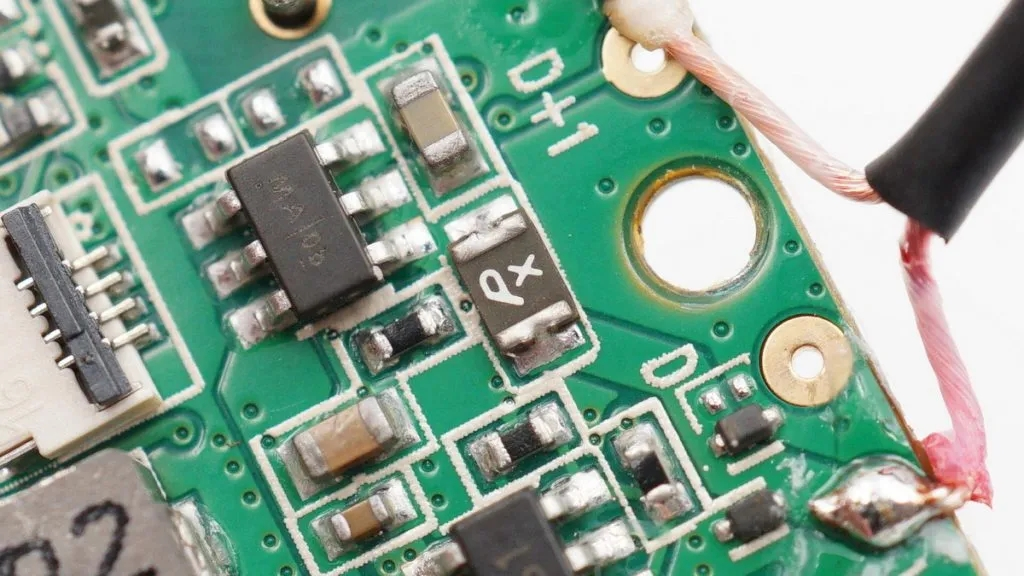 自恢復(fù)保險絲在TWS充電倉的應(yīng)用